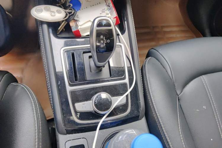 Used BYD Song New Energy 2019 Song DM 1.5TID Smart Connect Dynamic Model Gear Lever
