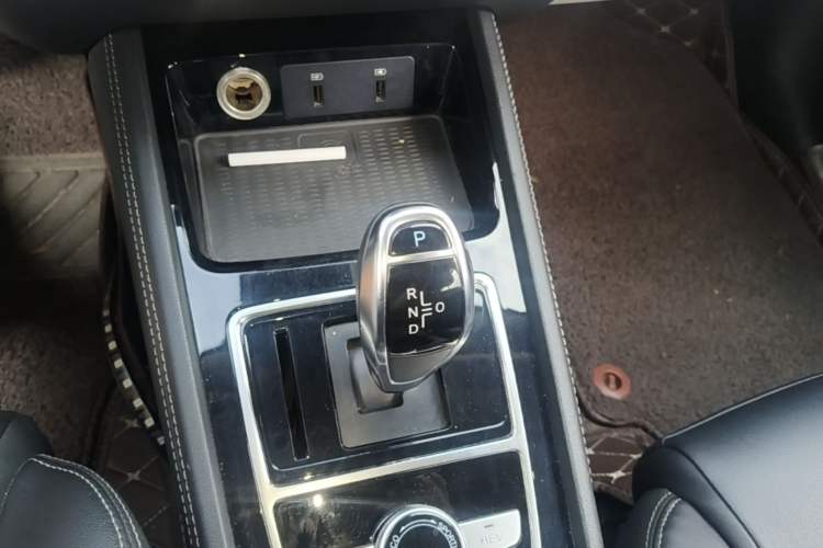 Used BYD Song New Energy 2019 Song DM 1.5TID Smart Connect Premium Model Gear Lever