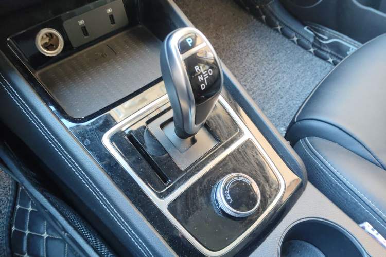 Used BYD Song New Energy 2019 Song EV500 Smart Connect Luxe Model Gear Lever