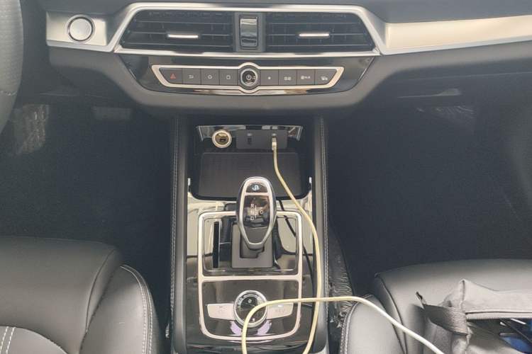 Used BYD Song New Energy 2019 Song DM 1.5TID Smart Connect Dynamic Model Gear Lever