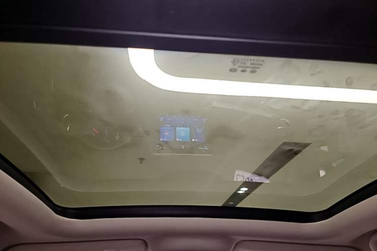 Used BYD Song New Energy 2019 Song DM 1.5TID Smart Connect Premium Model Headliner