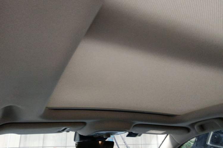 Used BYD Song New Energy 2019 Song DM 1.5TID Smart Connect Dynamic Model Headliner