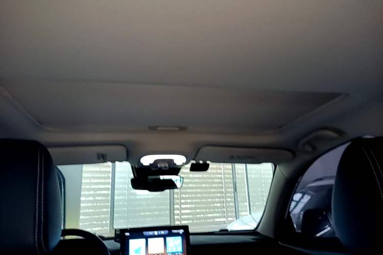 Used BYD Song New Energy 2019 Song DM 1.5TID Smart Connect Premium Model Headliner