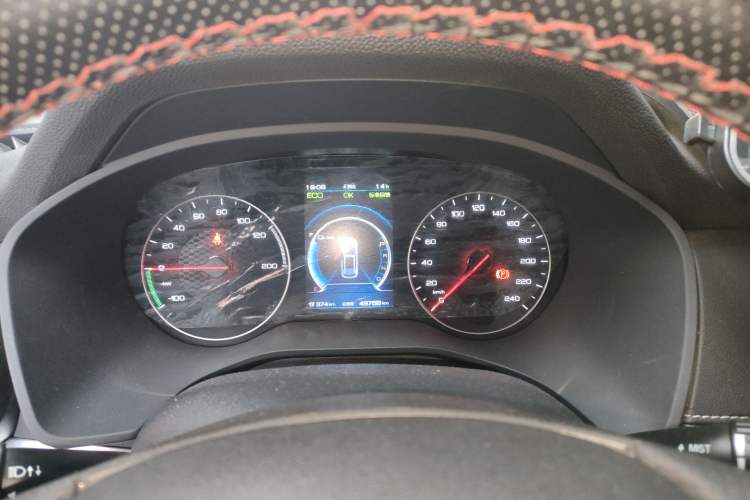 Used BYD Song New Energy 2019 Song EV500 Smart Connect Leading Model Instrument Cluster