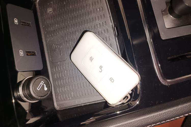 Used BYD Song New Energy 2019 Song DM 1.5TID Smart Connect Premium Model Interior 1