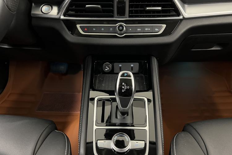 Used BYD Song New Energy 2019 Song DM 1.5TID Smart Connect Premium Model Interior 4