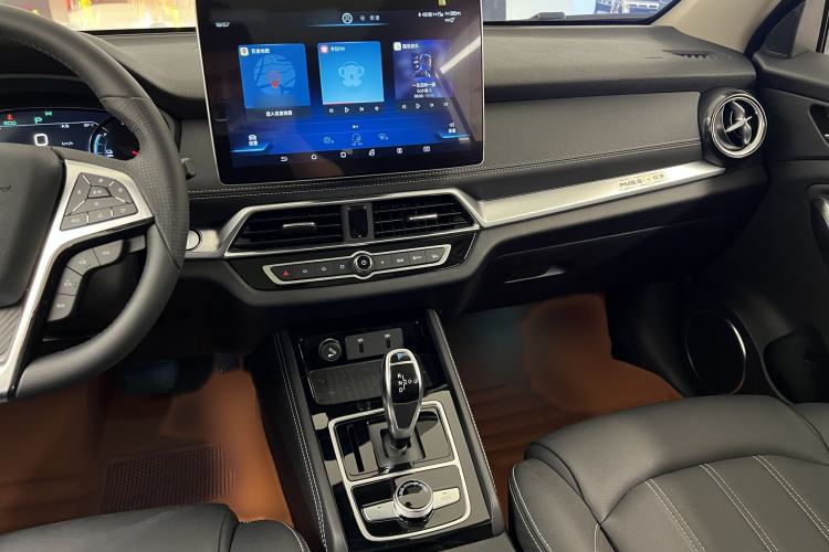 Used BYD Song New Energy 2019 Song DM 1.5TID Smart Connect Premium Model Interior 5