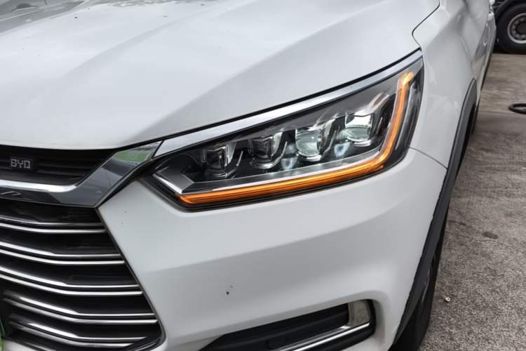 Used BYD Song New Energy 2019 Song DM 1.5TID Smart Connect Dynamic Model Left Front Headlight