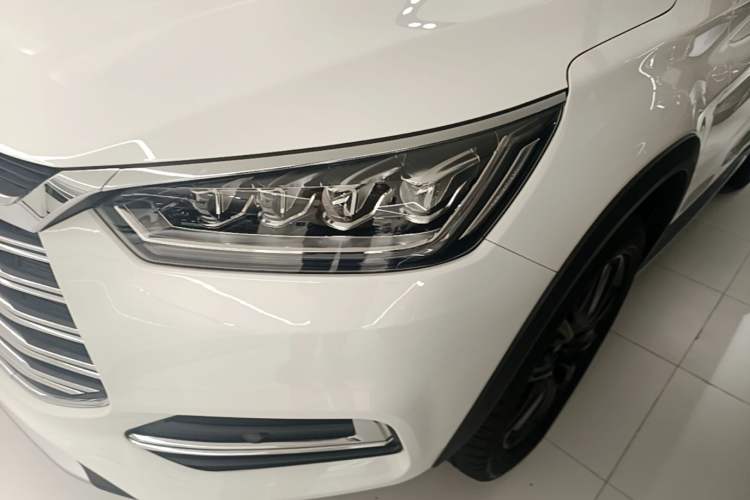 Used BYD Song New Energy 2019 Song DM 1.5TID Smart Connect Premium Model Left Front Headlight