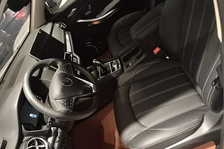 Used BYD Song New Energy 2019 Song DM 1.5TID Smart Connect Premium Model Left Front Seat