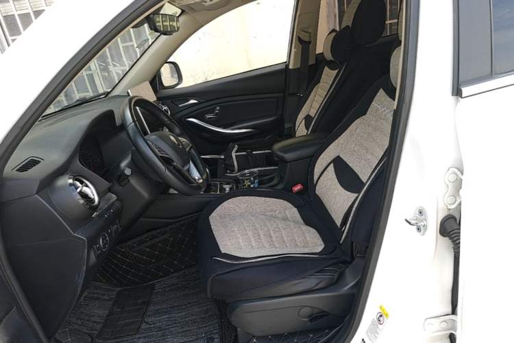 Used BYD Song New Energy 2019 Song DM 1.5TID Smart Connect Dynamic Model Left Front Seat