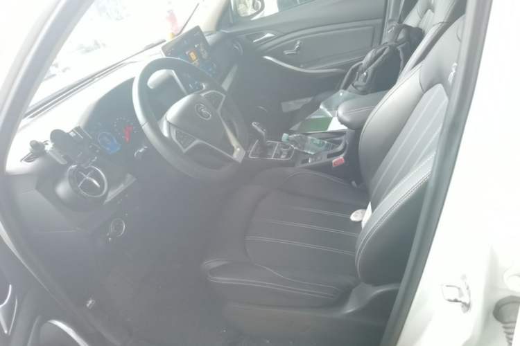 Used BYD Song New Energy 2019 Song DM 1.5TID Smart Connect Dynamic Model Left Front Seat