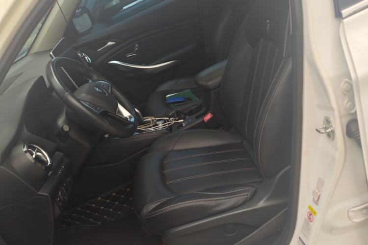 Used BYD Song New Energy 2019 Song DM 1.5TID Smart Connect Dynamic Model Left Front Seat