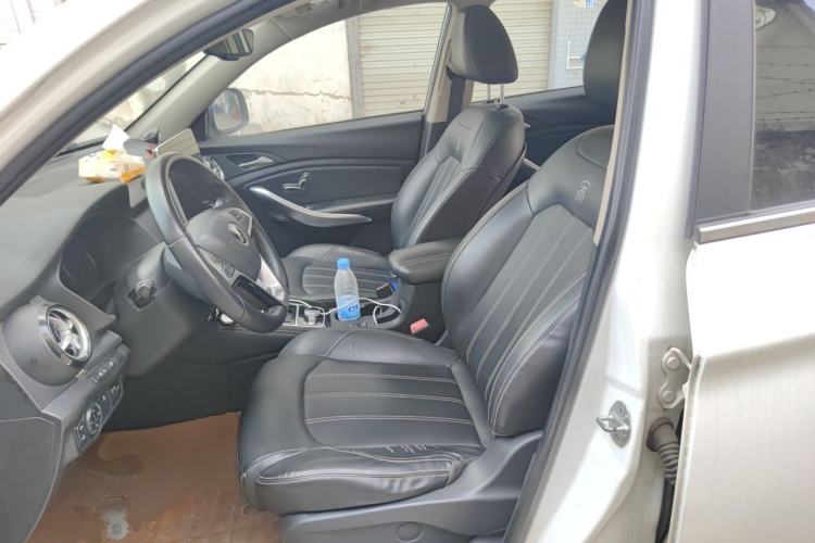 Used BYD Song New Energy 2019 Song DM 1.5TID Smart Connect Dynamic Model Left Front Seat