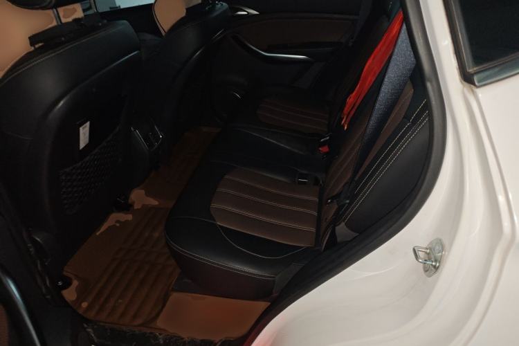 Used BYD Song New Energy 2019 Song DM 1.5TID Smart Connect Premium Model Left Rear Seat