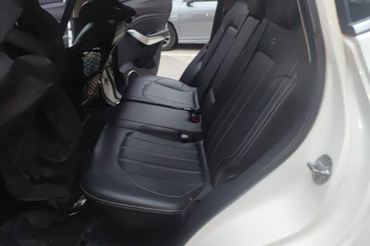 Used BYD Song New Energy 2019 Song DM 1.5TID Smart Connect Dynamic Model Left Rear Seat
