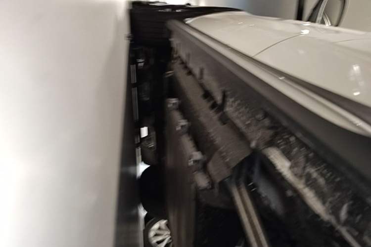 Used BYD Song New Energy 2019 Song DM 1.5TID Smart Connect Premium Model Left Side Sill