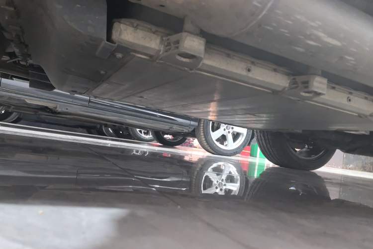 Used BYD Song New Energy 2019 Song DM 1.5TID Smart Connect Sharp Edition Left Side Sill