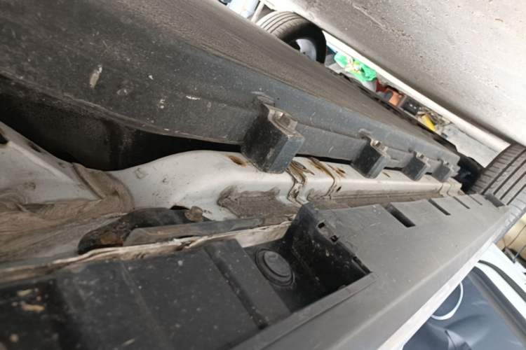 Used BYD Song New Energy 2019 Song EV500 Smart Connect Luxe Model Left Side Sill