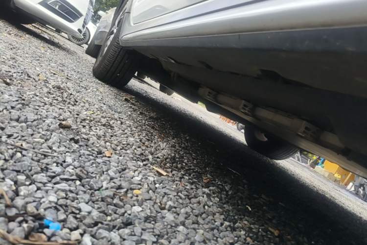 Used BYD Song New Energy 2019 Song DM 1.5TID Smart Connect Premium Model Left Side Sill