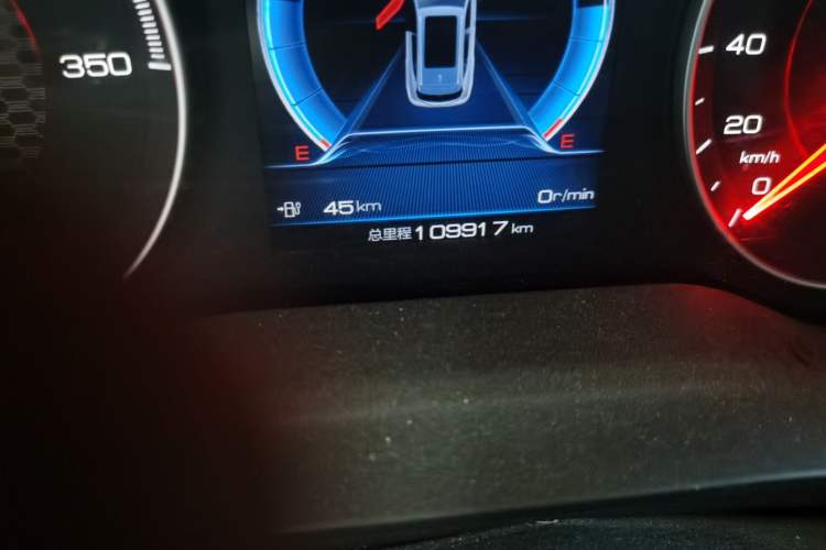 Used BYD Song New Energy 2019 Song DM 1.5TID Smart Connect Dynamic Model Odometer Close Up
