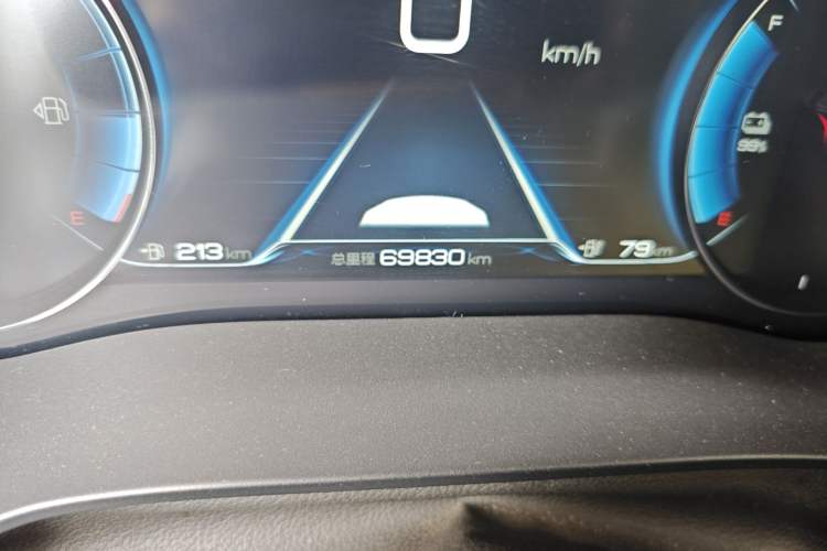 Used BYD Song New Energy 2019 Song DM 1.5TID Smart Connect Sharp Edition Odometer Close Up