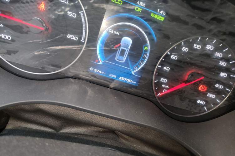 Used BYD Song New Energy 2019 Song EV500 Smart Connect Leading Model Odometer Close Up