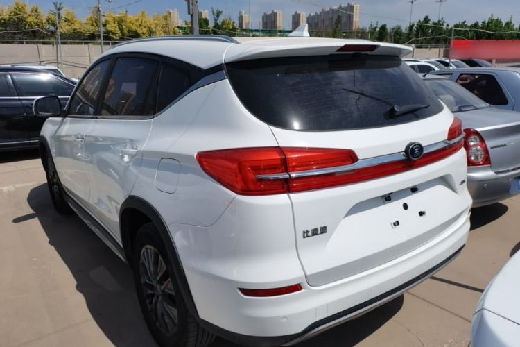 Used BYD Song New Energy 2019 Song DM 1.5TID Smart Connect Dynamic Model Rear Left 45 Deg