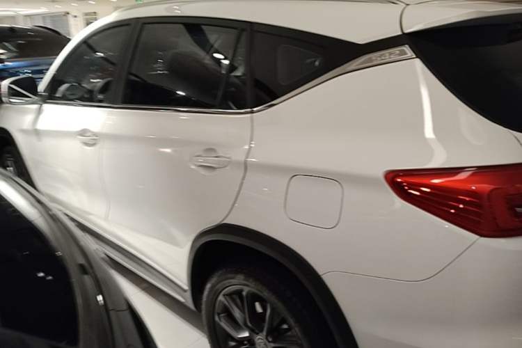 Used BYD Song New Energy 2019 Song DM 1.5TID Smart Connect Premium Model Rear Left 45 Deg