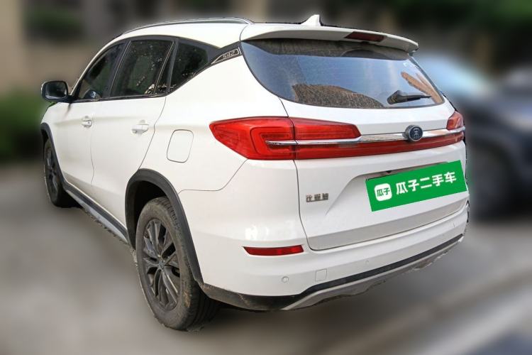 Used BYD Song New Energy 2019 Song DM 1.5TID Smart Connect Dynamic Model Rear Left 45 Deg
