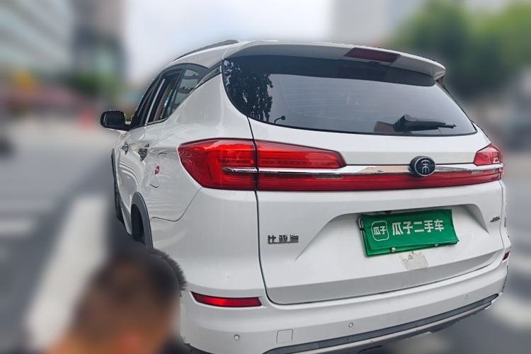 Used BYD Song New Energy 2019 Song DM 1.5TID Smart Connect Dynamic Model Rear Left 45 Deg