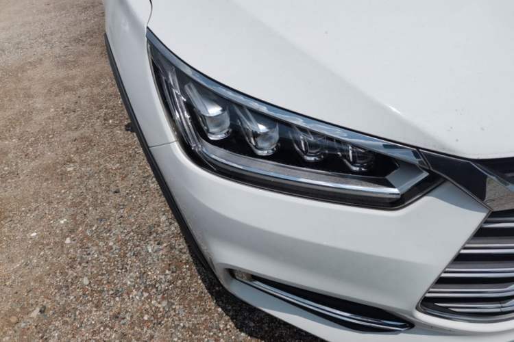 Used BYD Song New Energy 2019 Song DM 1.5TID Smart Connect Sharp Edition Right Front Headlight