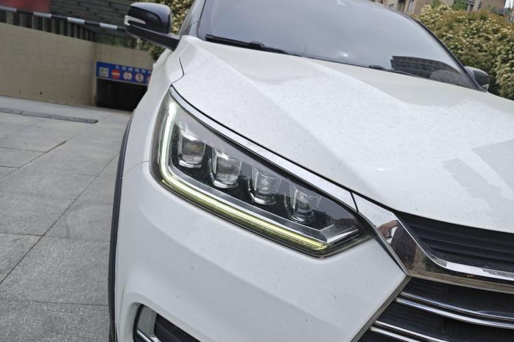 Used BYD Song New Energy 2019 Song DM 1.5TID Smart Connect Sharp Edition Right Front Headlight