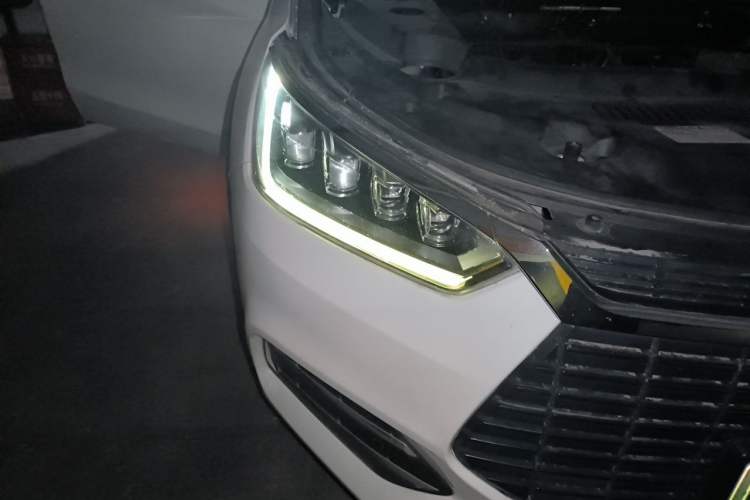 Used BYD Song New Energy 2019 Song EV500 Smart Connect Luxe Model Right Front Headlight