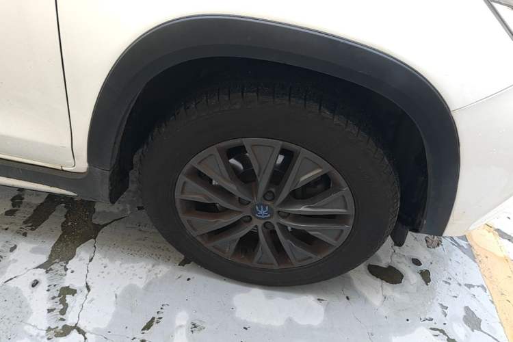 Used BYD Song New Energy 2019 Song DM 1.5TID Smart Connect Dynamic Model Right Front Wheel Hub
