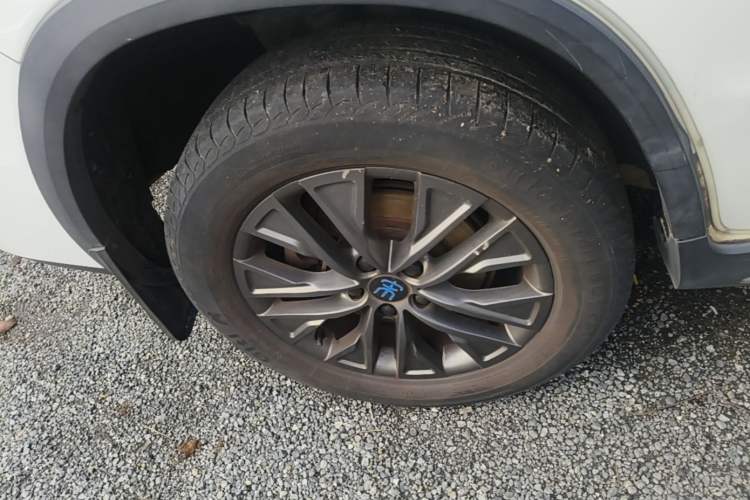 Used BYD Song New Energy 2019 Song DM 1.5TID Smart Connect Premium Model Right Rear Wheel Hub