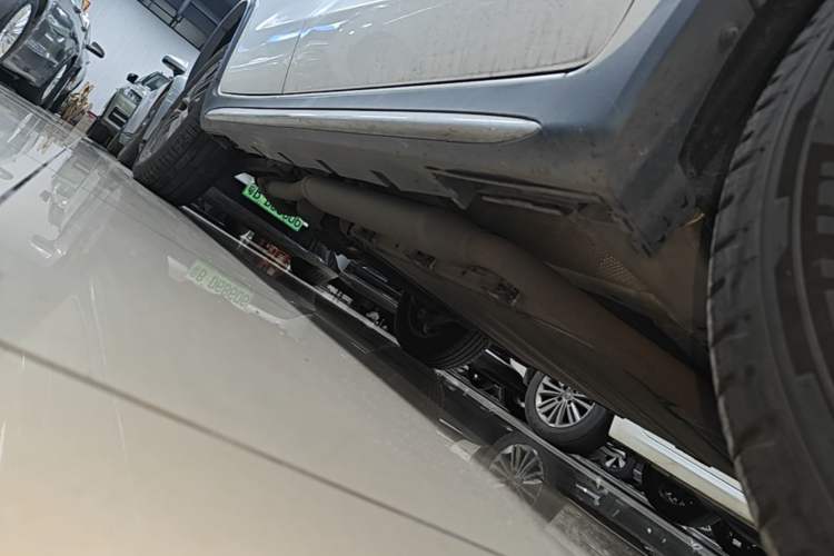 Used BYD Song New Energy 2019 Song DM 1.5TID Smart Connect Premium Model Right Side Sill