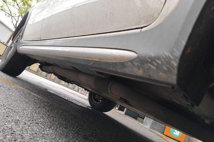 Used BYD Song New Energy 2019 Song DM 1.5TID Smart Connect Dynamic Model Right Side Sill