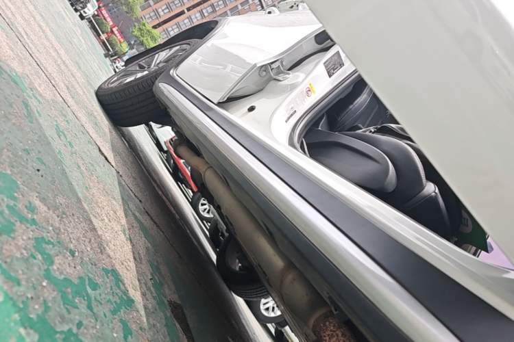 Used BYD Song New Energy 2019 Song DM 1.5TID Smart Connect Sharp Edition Right Side Sill