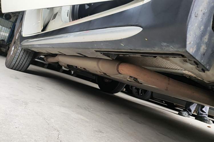 Used BYD Song New Energy 2019 Song DM 1.5TID Smart Connect Dynamic Model Right Side Sill