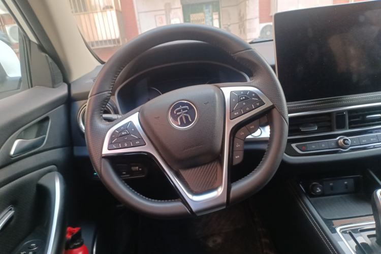 Used BYD Song New Energy 2019 Song EV500 Smart Connect Elite Model Steering Wheel