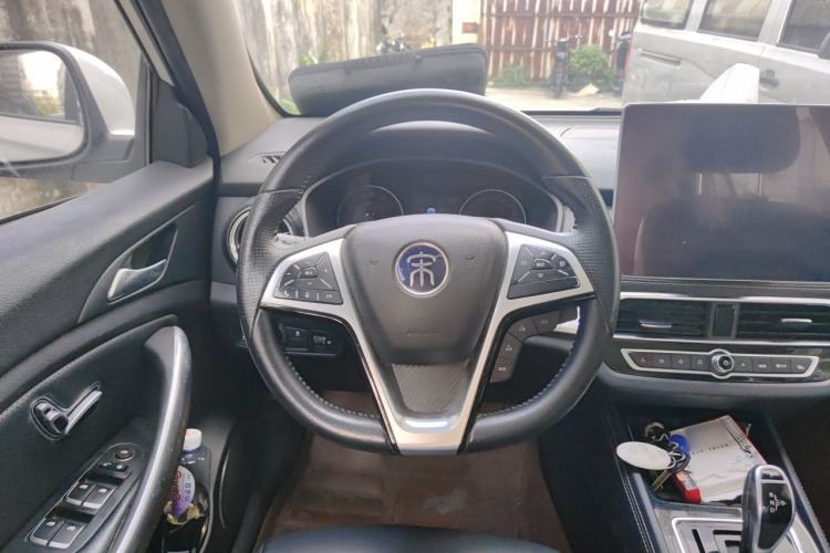 Used BYD Song New Energy 2019 Song DM 1.5TID Smart Connect Dynamic Model Steering Wheel
