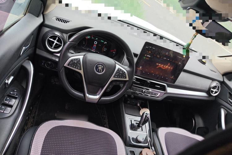 Used BYD Song New Energy 2019 Song EV500 Smart Connect Elite Model Steering Wheel