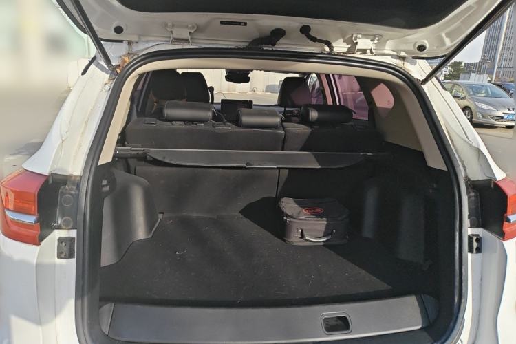 Used BYD Song New Energy 2019 Song DM 1.5TID Smart Connect Premium Model Trunk