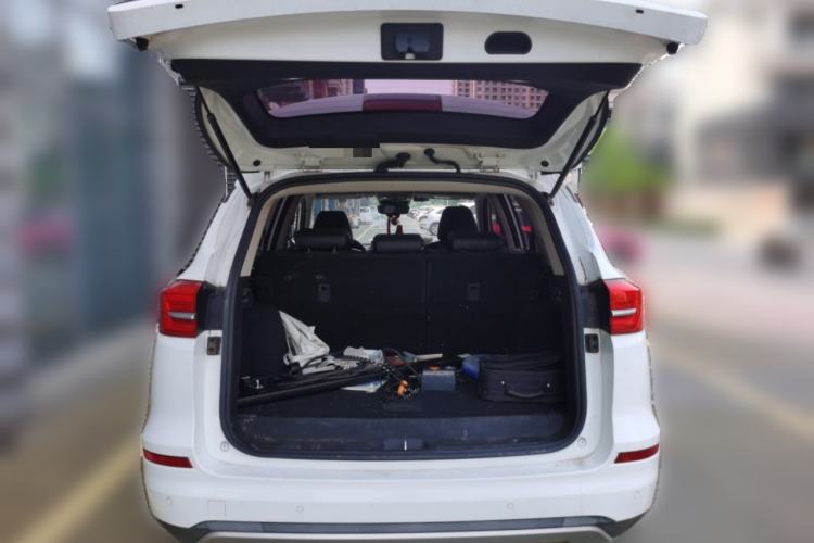 Used BYD Song New Energy 2019 Song DM 1.5TID Smart Connect Dynamic Model Trunk