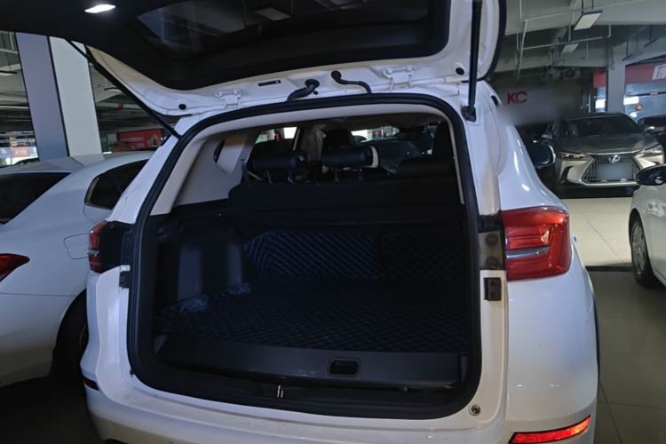 Used BYD Song New Energy 2019 Song DM 1.5TID Smart Connect Premium Model Trunk