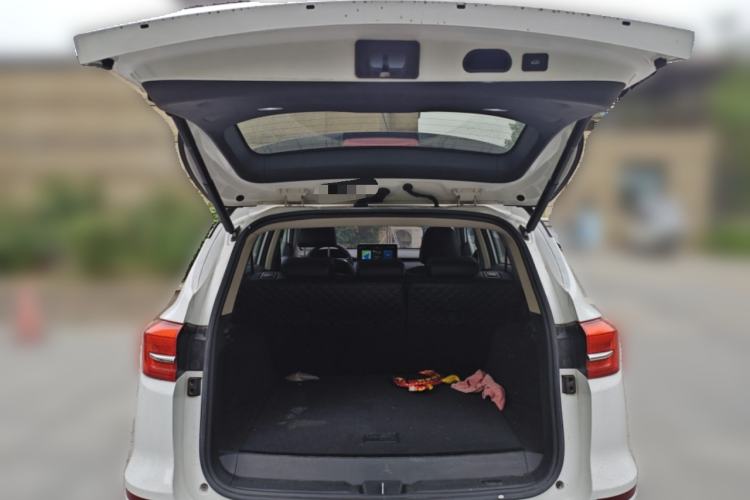 Used BYD Song New Energy 2019 Song DM 1.5TID Smart Connect Sharp Edition Trunk