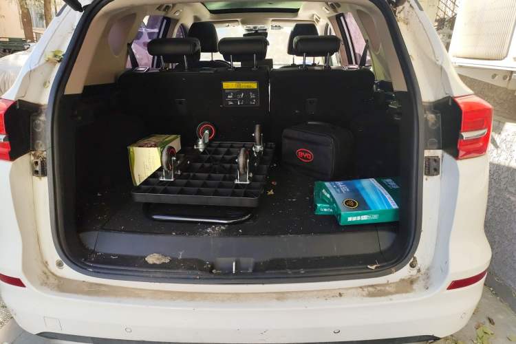Used BYD Song New Energy 2019 Song EV500 Smart Connect Luxe Model Trunk