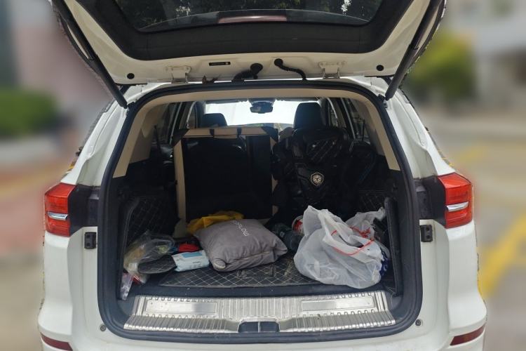 Used BYD Song New Energy 2019 Song DM 1.5TID Smart Connect Sharp Edition Trunk