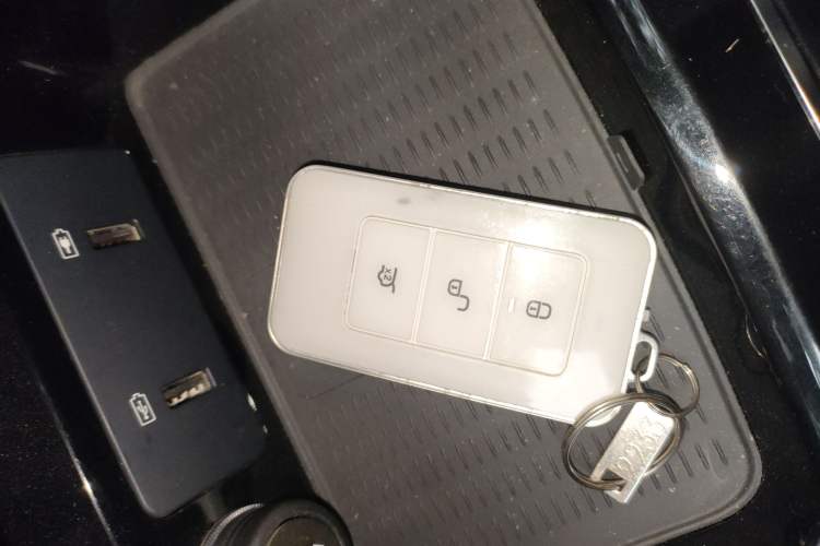 Used BYD Song New Energy 2019 Song EV500 Smart Connect Leading Model Vehicle Key